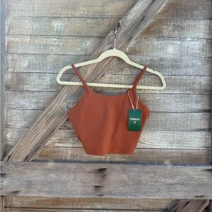 HALARA top with built in bra